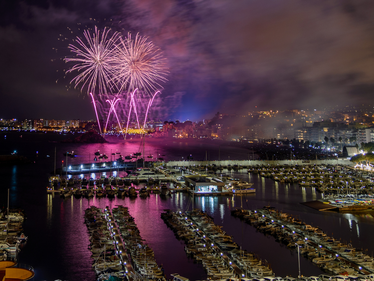 Experience a magical moment at the Blanes Fireworks 2023.